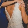 Espalda de vestido de novia rebajada con femenino encaje