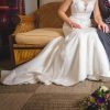 Vestido de novia de seda con transparencias