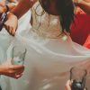 Vestido de novia de gasa y escote redondo