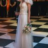 Vestido de novia usado marca trío con tapado de pluma de ganso