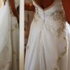 Vestido usado de novia con espalda rebajada y detalles de perlas