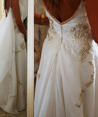 Vestido usado de novia con espalda rebajada y detalles de perlas