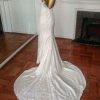 Vestido de novia ajustado con espalda abierta Pro Novias
