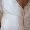 Vestido de seda bordado a mano por Maria Luisa Vega Novias