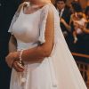 Vestido usado de novia de gasa y encaje diseñado por Francisca Larraín