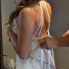 Vestido de novia de macramé y gasa de seda