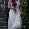 Vestido de novia tejido a mano con hilo de seda