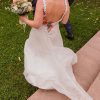 Vestido de novia con bordado a mano en colores