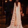 Vestido de novia de seda hecho por Sofía Larraín
