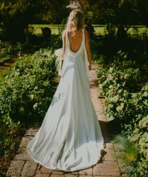 Vestido de novia 100% seda hecho por Sandra Bravo