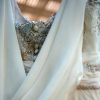Vestido de novia de gasa con bordados a mano