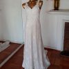 Vestido de novia de encaje hecho por Sandra Bravo