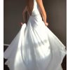 Vestido de novia con detalle de pedrería