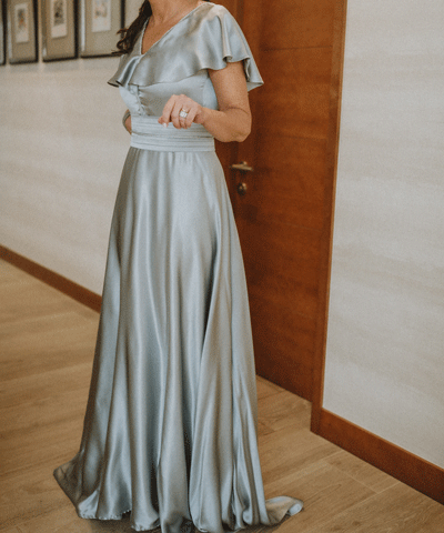 Vestido madrina seda color gris perla se vende usado para boda | EntreVestidos.cl
