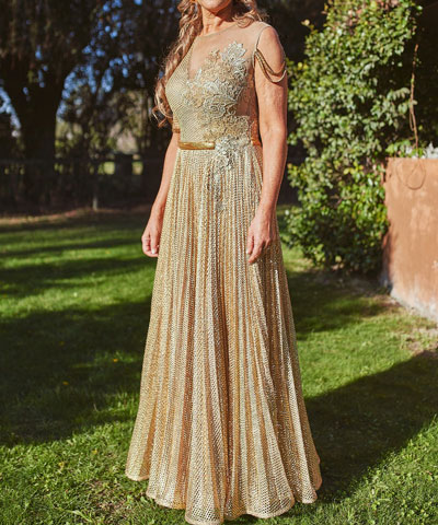 Playa personaje Adular vestido madrina para casamiento color dorado se vende en chile y region |  EntreVestidos.cl